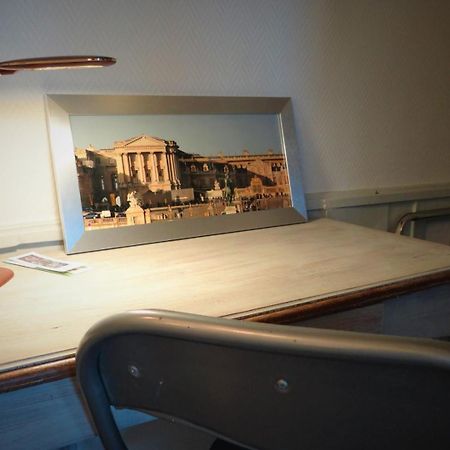 Appartement Le Cardinal quartier historique pour quatre personnes à Chartres Extérieur photo